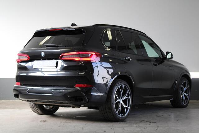 BMW X5 xDrive45e High Executive Luchtvering - LED - Lederen bekleding - 21" Lmv