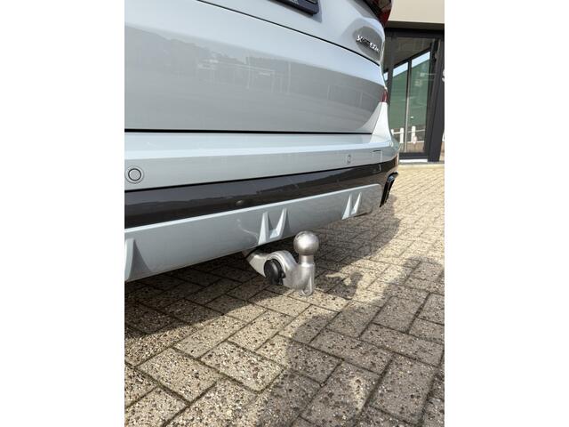 BMW X5 50e xDrive M-Sport | Pano | Soft Close | Trekhaak | Skylounge