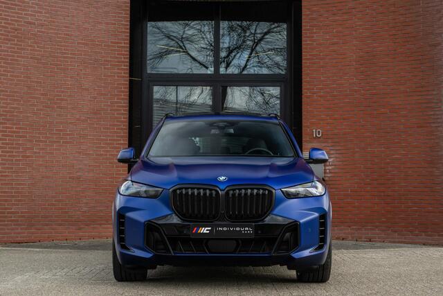 BMW X5 xDrive50e M-Sport Pro M-Seats Sky Individual Lack