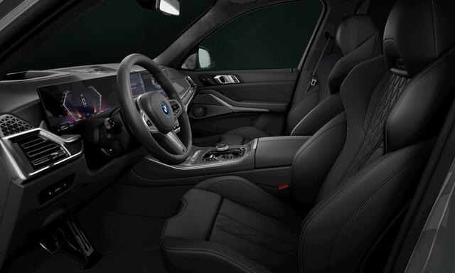 BMW X5 xDrive50e M Sport Pro, Sonderlackierung, SkyLounge pano, 4W-best., B&W, massage, Luchtv., Merino, memory, 22", HUD, tr.haak, privacy, NP147k