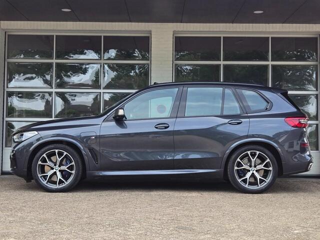 BMW X5 XDRIVE45E M SPORT | DRIVING PROFF. | PANORAMA | 360 CAMERA | SPORTSTOELEN | LASER | TREKHAAK |