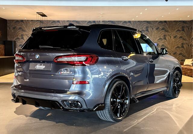 BMW X5 M50d I 400PK I 22" I SkyLounge I B&W I Massage