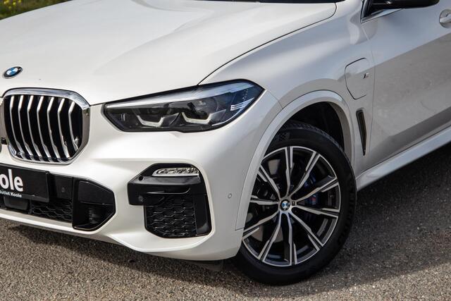 BMW X5 xDrive45e High Executive M PAKKET / BRUIN LEER / DIAMAND POOK / STOEL VERWARMING / CAMERA