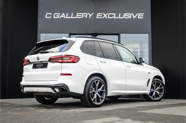 BMW X5 xDrive45e High Executive - M Sport | Swarovski | Elek. Trekhaak | 360 Camera | Memory