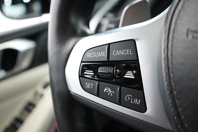 BMW X5 xDrive45e M Sport | SOH 95% | Pano | HUD | Laser | Elek. Trekhaak | Luchtvering | Shadowline | Leder+Memory | Dig. Cockpit | Stoel- Stuurverw. | Camera+PDC | Elek. Klep | V