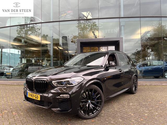 BMW X5 xDrive45e M Sport Schuifdak | Kristallen Pook | Massage Stoelen | Luchtvering | Adapt. Cruise | 360 Camera