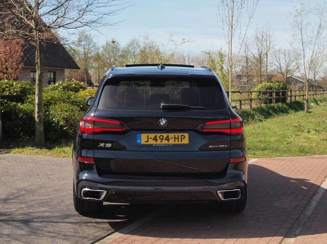 BMW X5 xDrive45e High Executive | M-Pakket | Panoramadak | 360 Camera | Sfeerverlichting | Apple Carplay |