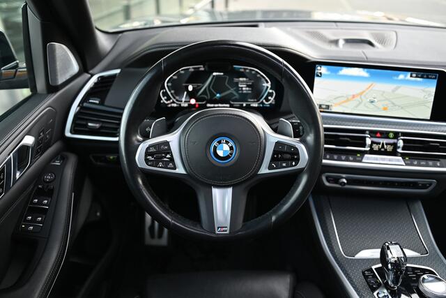 BMW X5 xDrive45e High Executive M Sport Automaat / Panoramadak Sky Lounge / Trekhaak / Comfortstoelen / Laserlight / Bowers & Wilkins / Head-Up / Parking Assistant Plus / Stoelventilatie