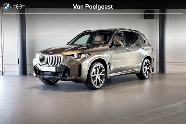 BMW X5 xDrive50e | M Sport | Glazen Panoramadak | Harman Kardon | Soft-close | Trekhaak |