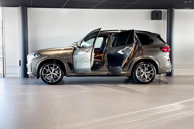 BMW X5 xDrive50e | M Sport | Glazen Panoramadak | Harman Kardon | Soft-close | Trekhaak |