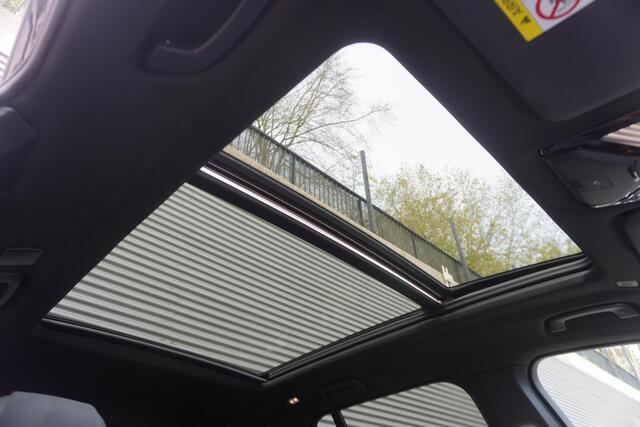 BMW X5 xDrive40i M Sportpakket | Integral Active Steering | Glazen panoramadak | HIFI System Harman Kardon | BMW Head-Up Display | BMW Laserlight