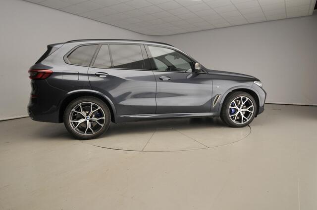 BMW X5 xDrive45e | M-Sportpakket | Laserlicht | Leder | HUD | Active cruise | Panoramadak | Trekhaak | Comfortzetels | DAB | Hifi speakers | Alu 21 inch