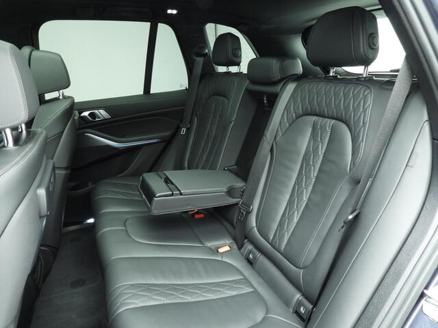 BMW X5 xDrive45e | M-Sportpakket | Laserlicht | Leder | HUD | Active cruise | Panoramadak | Trekhaak | Comfortzetels | DAB | Hifi speakers | Alu 21 inch