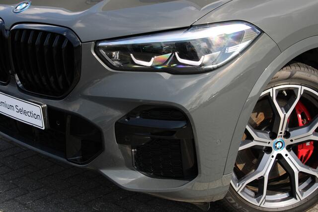 BMW X5 xDrive45e High Executive M Sport Automaat / Trekhaak / Panoramadak / Comfortstoelen / Comfort Access / Adaptieve LED / Parking Assistant Plus