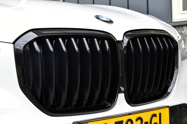 BMW X5 xDrive40i m-sport Rijklaarprijs-Garantie Panoramadak Sky Leder Soft close head-up Lucht vering