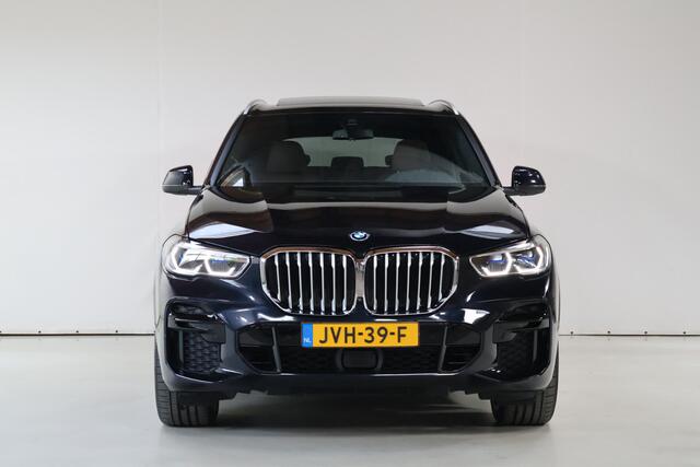 BMW X5 xDrive45e High Ex M-Sport | 360 | Pano | Trekhaak | Crystal |