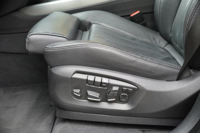 BMW X5 xDrive30d High Executive 7-pers / M-sport / Pano / Trekhaak / Acc / Leer Dash / Dealer ond /