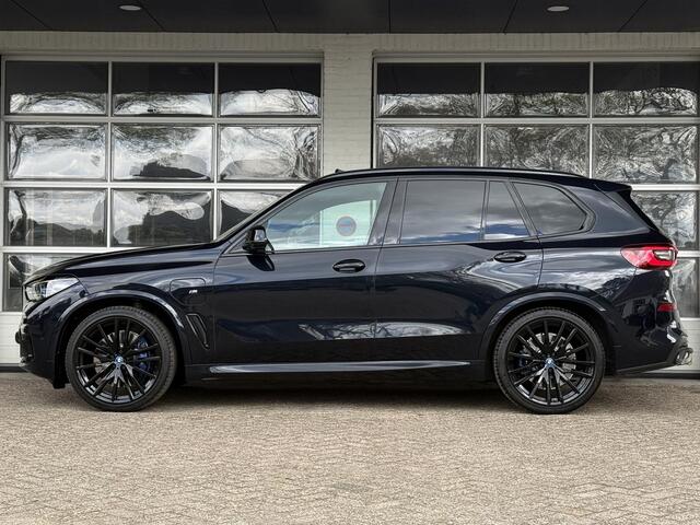 BMW X5 xDrive45e M SPORT | 22 INCH | TREKHAAK | CAMERA | HEAD UP | SOFT CLOSE | APPLE CARPLAY |
