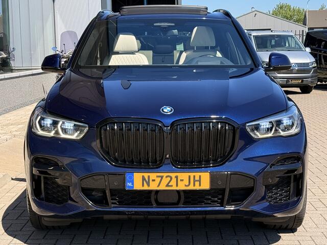 BMW X5 xDrive45e M-Sport Individual | B&O | SKY LOUNGE | LUCHTVERING | MASSAGE | SOFT CLOSE | LASER | 22 Velgen
