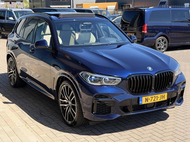 BMW X5 xDrive45e M-Sport Individual | B&O | SKY LOUNGE | LUCHTVERING | MASSAGE | SOFT CLOSE | LASER | 22 Velgen
