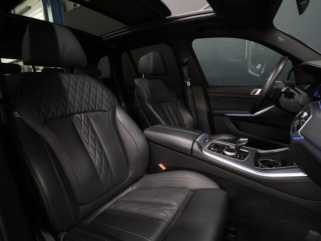 BMW X5 xDrive45e High Executive [SCHUIFKANTELDAK, APPLE CARPLAY, HEAD-UP, LUCHTVERING, MEMORY SEATS, 360 CAMERA, STOELVERWARMING, DRAADLOOS LADEN, VERWARMDE/GEKOELDE BEKERHOUDERS, ADAPTIVE CRUISE, NIEUWSTAAT]