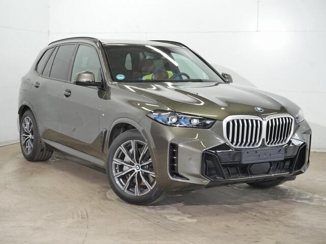 BMW X5 xDrive50e M-Sport | Driving Assistant Professional | Panorama | Harman Kardon | Trekhaak | Soft Close