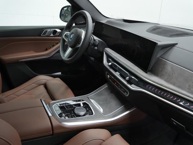 BMW X5 xDrive50e M-Sport | Driving Assistant Professional | Panorama | Harman Kardon | Trekhaak | Soft Close