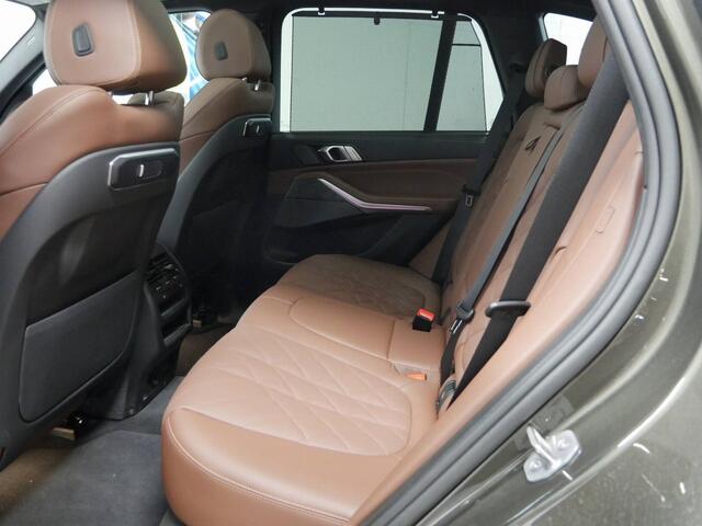 BMW X5 xDrive50e M-Sport | Driving Assistant Professional | Panorama | Harman Kardon | Trekhaak | Soft Close