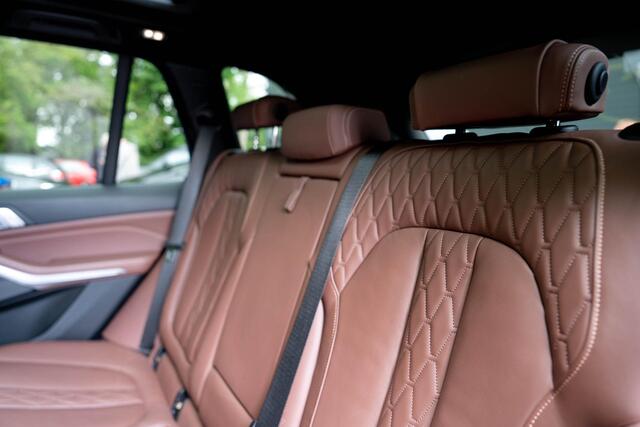BMW X5 xDrive45e M-Sport | Panorama | Skylounge | H&K | 360 Camera | Softclose | Memory