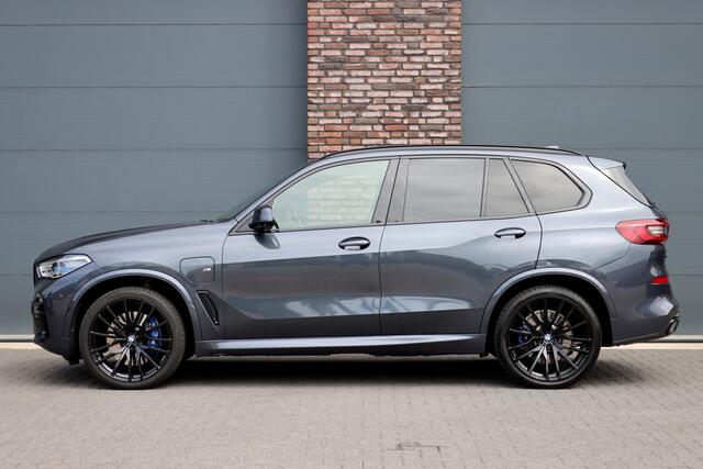 BMW X5 xDrive45e High Executive | M-Sport | Luchtvering | Achterasbesturing | Massage | HUD | Laserverlichting | Stoelventilatie | ACC | Harman&Kardon | Soft-Close | Trekhaak |