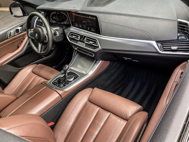 BMW X5 xDrive45e 394PK High Executive M-Sport | PANO | ICONIC GLOW | KEYLESS | WARMTECOMFORT | LEDER |