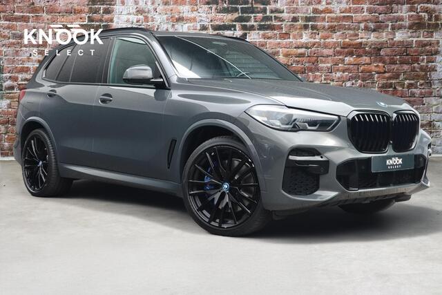 BMW X5 xDrive45e High Executive M Sport Pakket Automaat / Live Cockpit Professional / Panoramadak / Driving Assistant Professional / Trekhaak / Luchtvering / Comfortstoelen / M Sportremsysteem / 21 Inch / Hifi / Parkeerhulpsysteem Plus