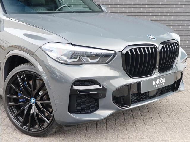 BMW X5 xDrive45e High Executive M Sport Pakket Automaat / Live Cockpit Professional / Panoramadak / Driving Assistant Professional / Trekhaak / Luchtvering / Comfortstoelen / M Sportremsysteem / 21 Inch / Hifi / Parkeerhulpsysteem Plus