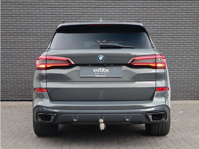 BMW X5 xDrive45e High Executive M Sport Pakket Automaat / Live Cockpit Professional / Panoramadak / Driving Assistant Professional / Trekhaak / Luchtvering / Comfortstoelen / M Sportremsysteem / 21 Inch / Hifi / Parkeerhulpsysteem Plus