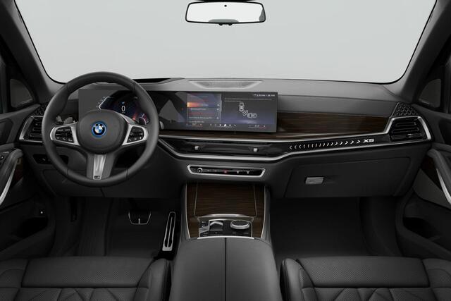 BMW X5 xDrive50e | M-Sport Pro | Comfort Access | Trekhaak | Panoramadak | Memory Seats | Harman/Kardon | Stoelverwarming voor/achter