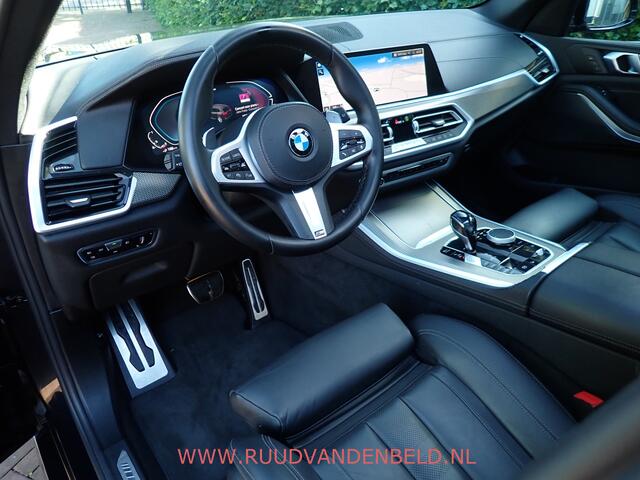 BMW X5 45E XDRIVE HIGH EXE / 22'' / CARPLAY / HEAD-UP / PANODAK / KEYLESS