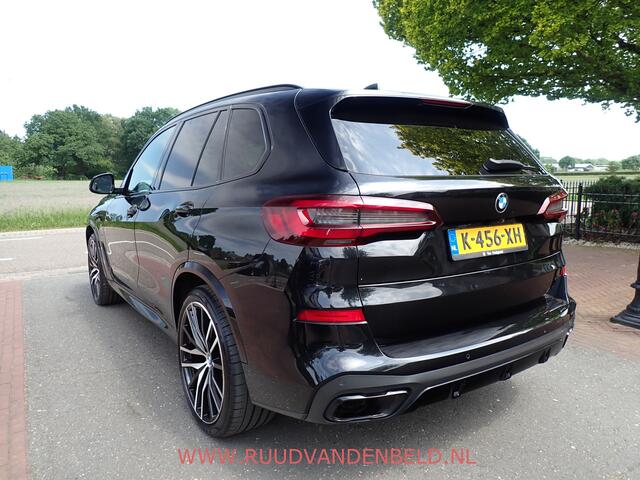 BMW X5 45E XDRIVE HIGH EXE 360* CAMERA / CARPLAY / MEMORY-SEATS / 22'' / LUCHTVERING