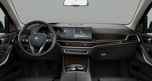 BMW X5 xDrive50e Panoramdak - Driving/Parking Assistant Professional - Harman Kardon - Warmte Comfort Pack - Stoelmassage/ventilatie - 'CraftedClarity - Temperatuurfunctie bekerhouders - Comfortstoelen -