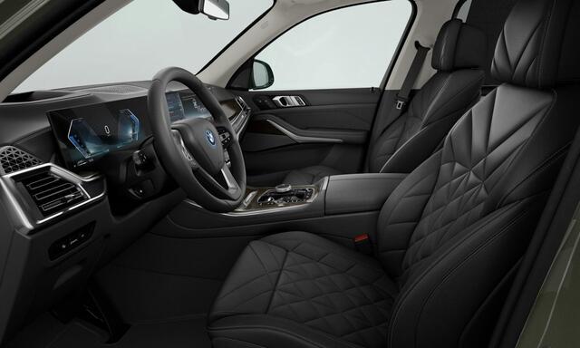 BMW X5 xDrive50e Panoramdak - Driving/Parking Assistant Professional - Harman Kardon - Warmte Comfort Pack - Stoelmassage/ventilatie - 'CraftedClarity - Temperatuurfunctie bekerhouders - Comfortstoelen -