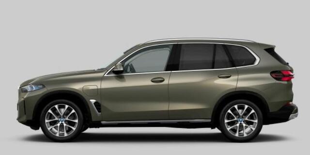 BMW X5 xDrive50e Panoramdak - Driving/Parking Assistant Professional - Harman Kardon - Warmte Comfort Pack - Stoelmassage/ventilatie - 'CraftedClarity - Temperatuurfunctie bekerhouders - Comfortstoelen -