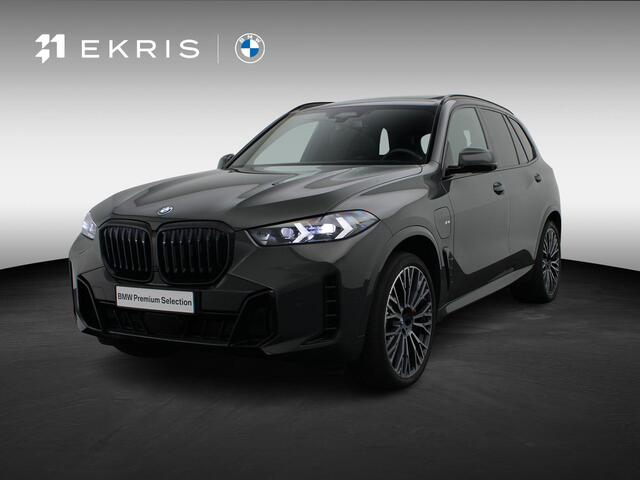 BMW X5 xDrive50e Launch Edition | M Sportpakket Pro | Travel Pack | Innovation Pack | Comfort Plus Pack | Exclusive Pack | Trekhaak | Panoramadak | M Multifunctionele voorstoelen | Driving Assistant Professional | Harman Kardon | 22''