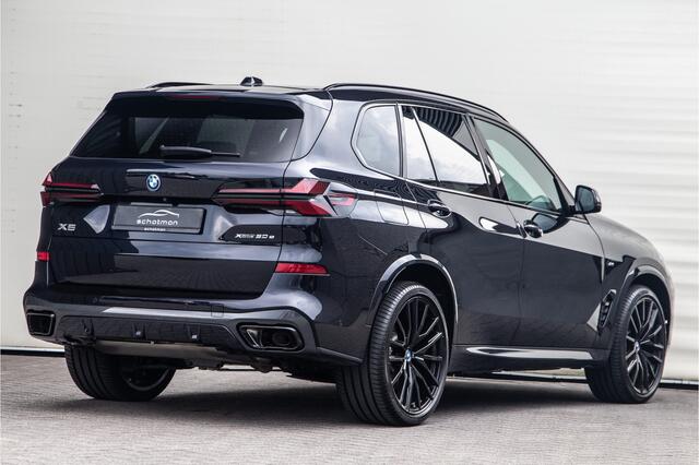 BMW X5 xDrive50e M-Sport PRO, Carbon, Pano, Harman-Kardon, 22" 2024
