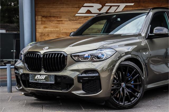 BMW X5 xDrive45e 50 Jahre NL Geleverd **Bowers Wilkins/4ws/Skylounge/Lucht/Alcantara/Carbon**