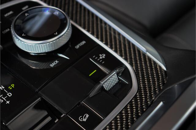 BMW X5 xDrive45e 50 Jahre NL Geleverd **Bowers Wilkins/4ws/Skylounge/Lucht/Alcantara/Carbon**
