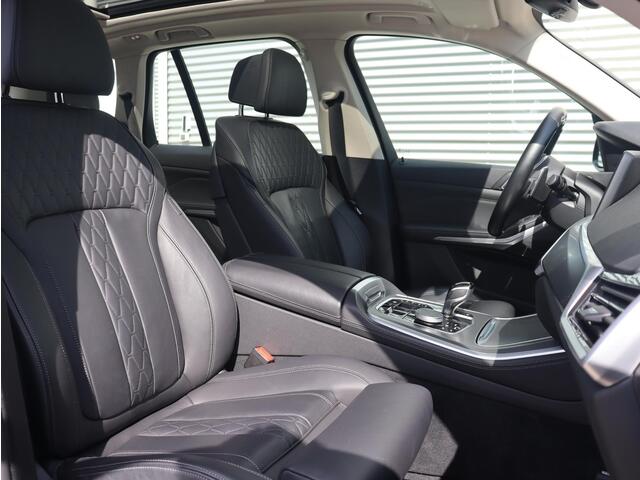 BMW X5 xDrive45e | High Executive | Panodak | Adaptive Cruise Control | Head-Up | Trekhaak | 19'' LMV | Lentevoordeel