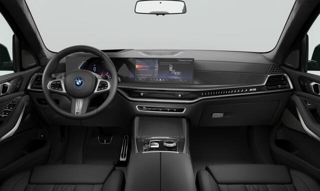 BMW X5 xDrive50e | M Sportpakket + Pro | Elektrische trekhaak | M Interieurlijsten carbon | Driving Assistant Prof | Travel Pack | Innovation Pack | Comfort Plus Pack | Exclusive Pack |