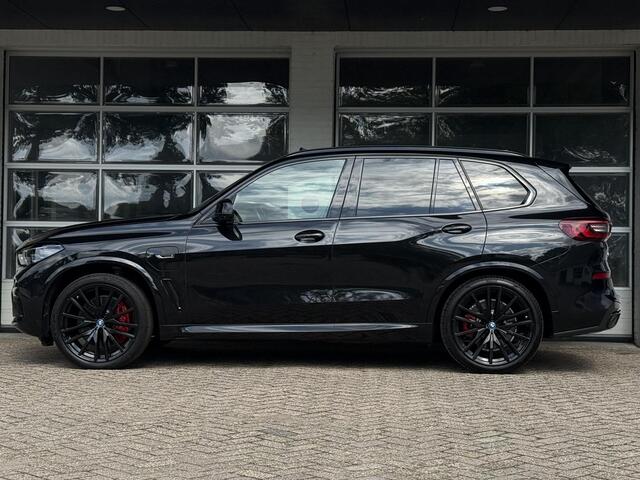 BMW X5 xDrive45e M SPORT | LASER | STOELMASSAGE | STOELVENTILATIE | PANORAMA | SOFT CLOSE | DRIVING ASS. PROFF | HEAD UP |