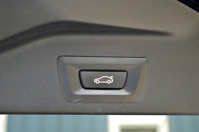 BMW X5 xDrive45e M-Sport High Executive Rijklaarprijs-Garantie Panoramadak Leder Led Camera Trekhaak Stoel ventilatie