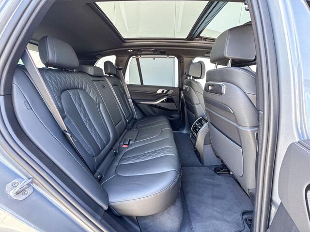 BMW X5 xDrive50e M-Sport Pro / 22 inch / Glazen schuifdak / Harman Kardon Audio / Uitgebreid lederen bekleding / Driving Assistant Prof