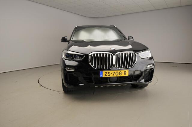 BMW X5 xDrive30d High Executive M Sport | Trekhaak | Luchtvering | Sky Lounge Pano | Laserlicht | Harman/Kardon | Achterasbesturing